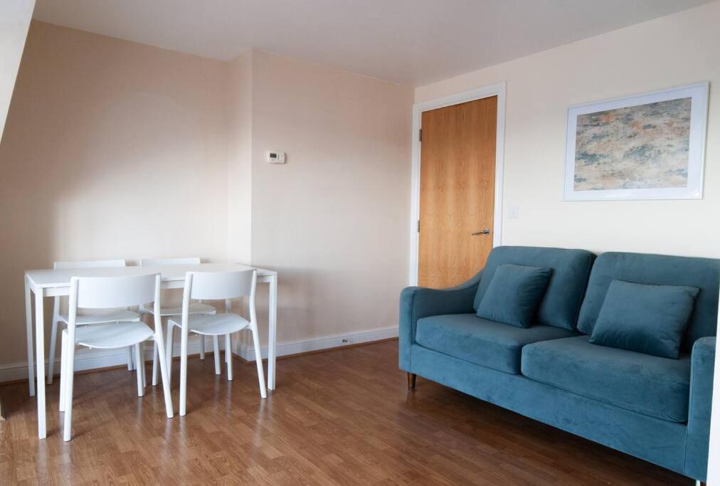 *New* 2-Bed Modern Apartment Burton-upon-Trent Ngoại thất bức ảnh